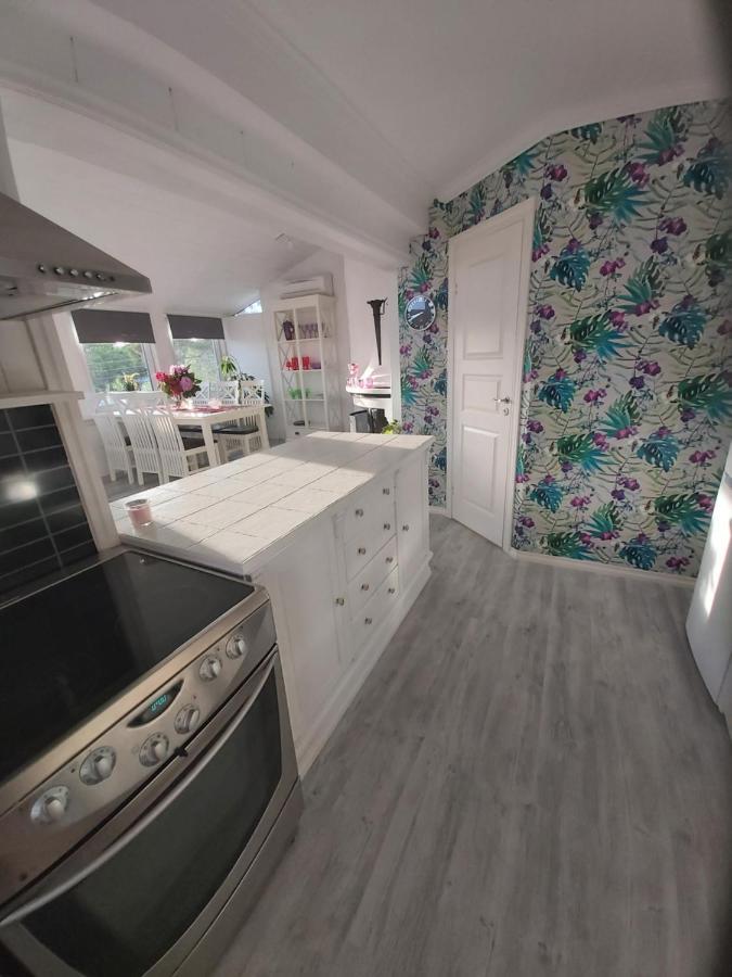 Solstua Apartment Санефьор Екстериор снимка